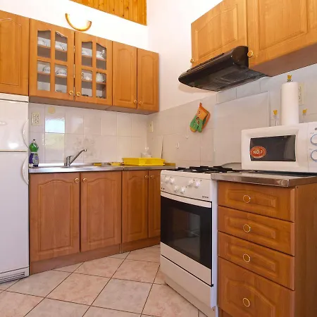 Mladen 1588 * 풀라