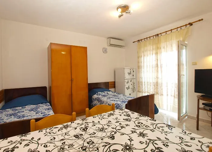 Mladen 1588 Apartman *