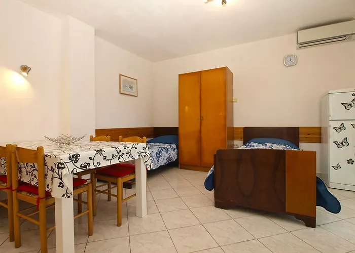 Apartman Mladen 1588 Pula